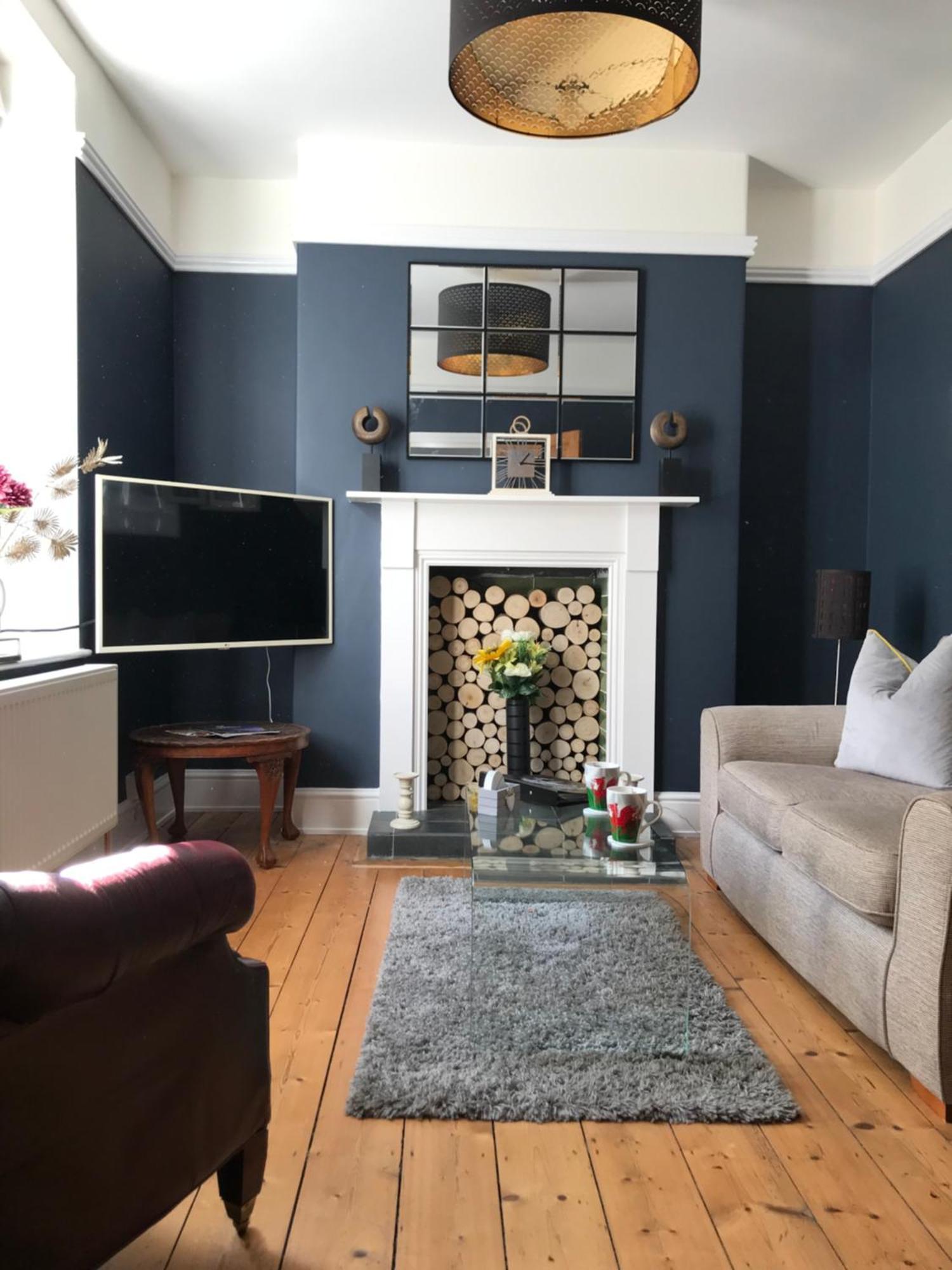 2 Bed Period Sleeps 4 In *